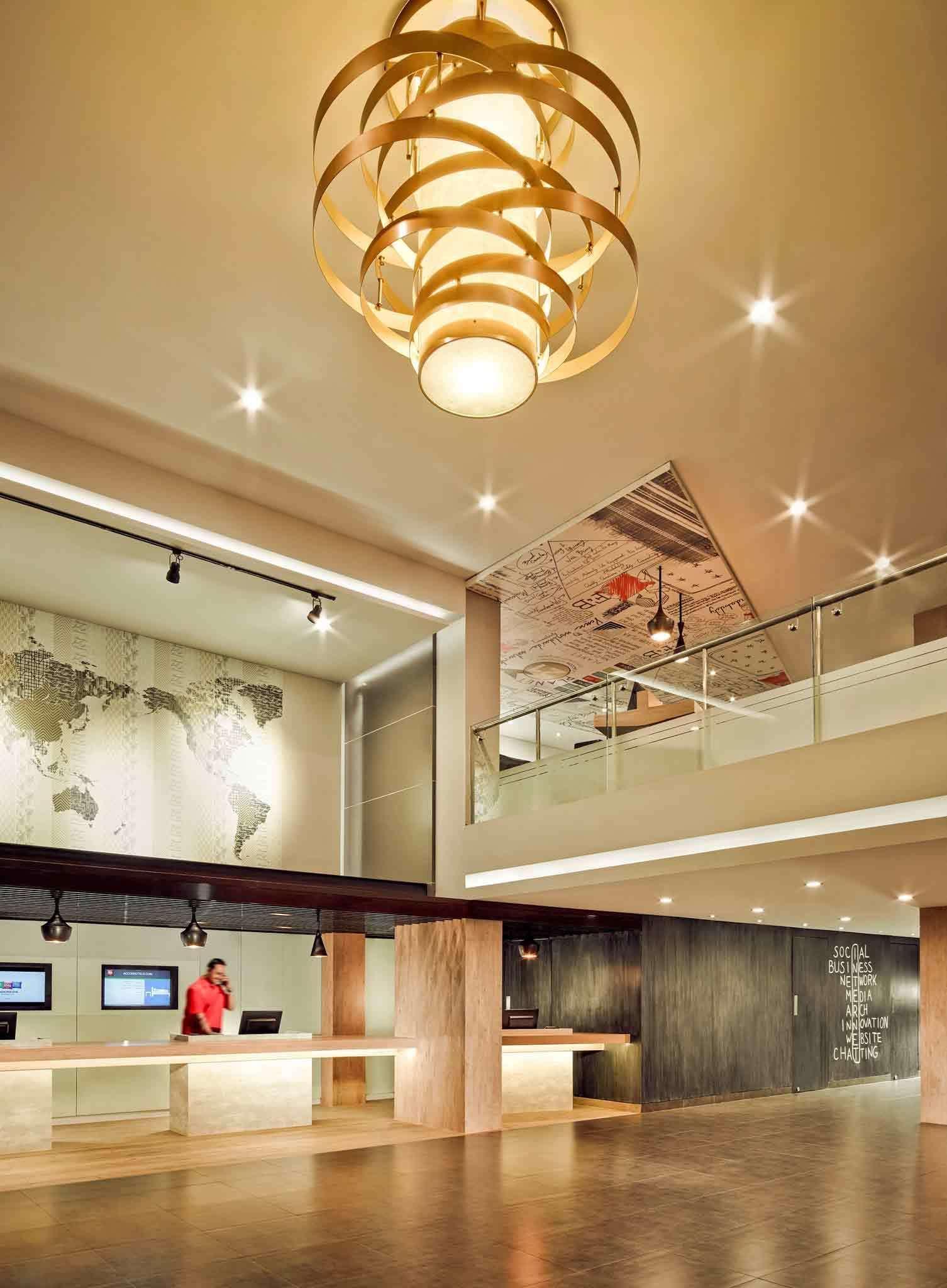 Ibis Gading Serpong Dış mekan fotoğraf