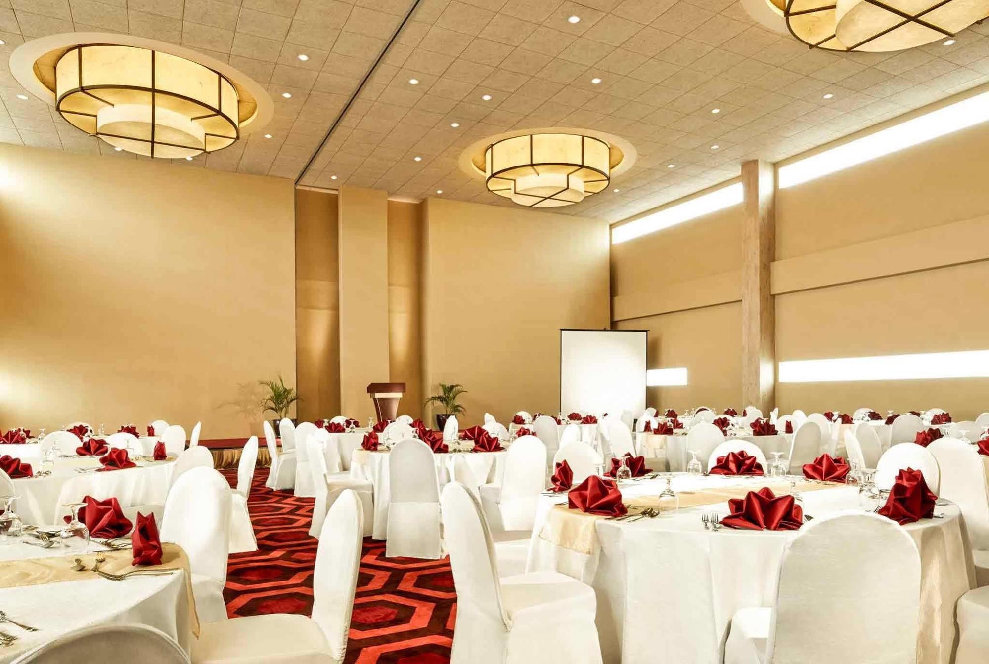 Ibis Gading Serpong Dış mekan fotoğraf